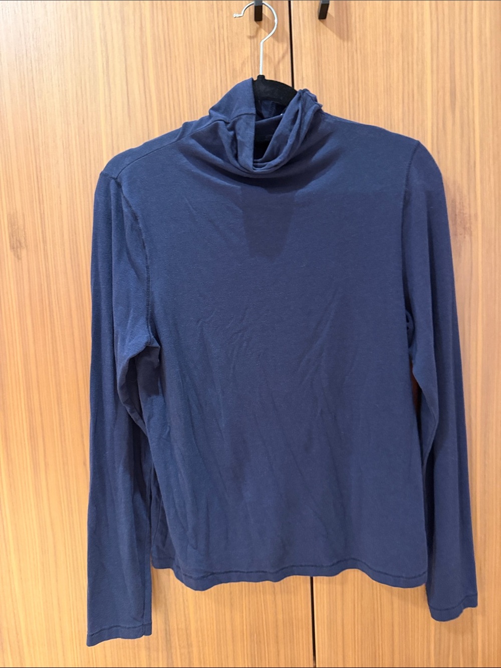 GAP Navy Long-Sleeve Turtleneck Top